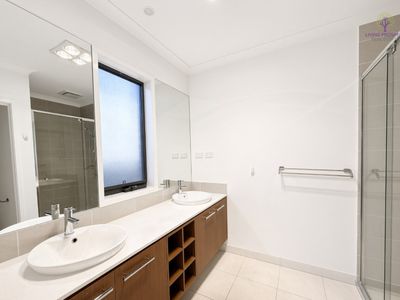 6 Squadron Road, Point Cook