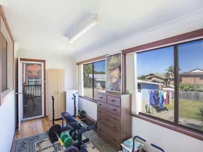 42 Powell Avenue, Ulladulla