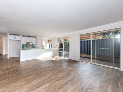 4 Princeton Circle, Alexander Heights