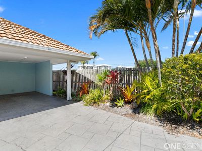 163 / 17 Buccaneer Drive, Urangan