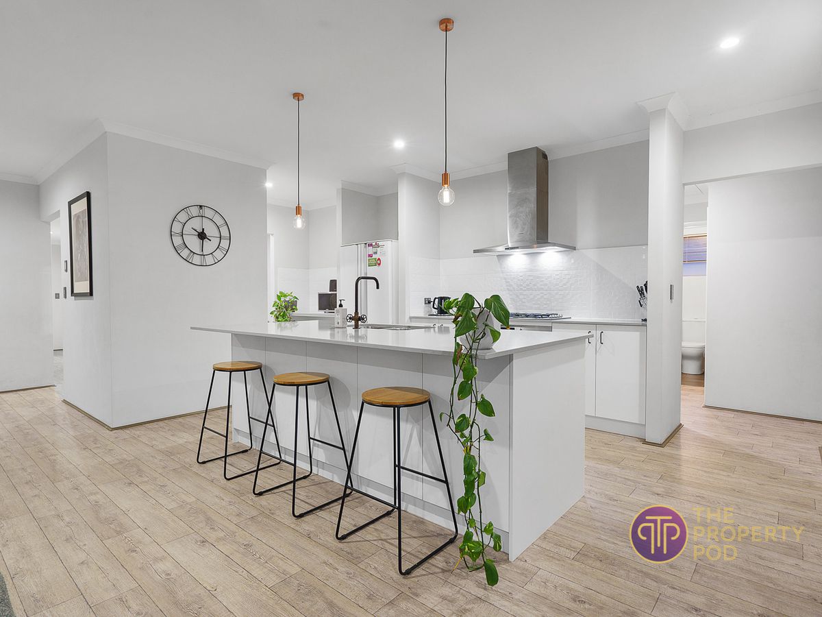 8 Azima Street, Southern River