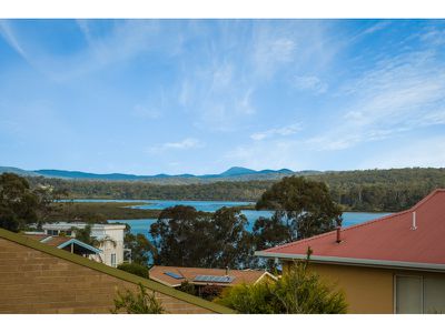 8 John Penn Avenue, Merimbula