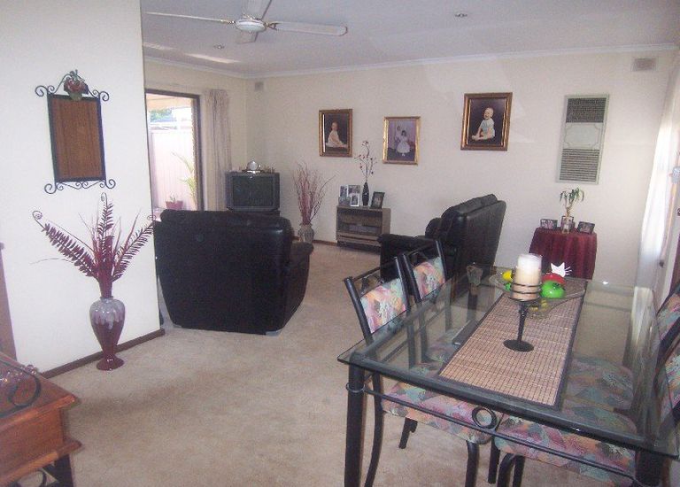 8 / 145 Cliff Street, Glengowrie