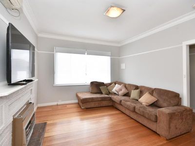 5 Lindsay Street, Kangaroo Flat