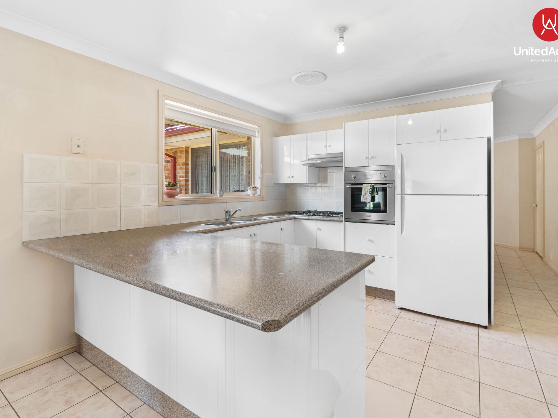 34 Coonabarabran Crescent, Hoxton Park