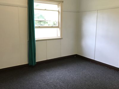 1 / 132 Lake Avenue, Cringila