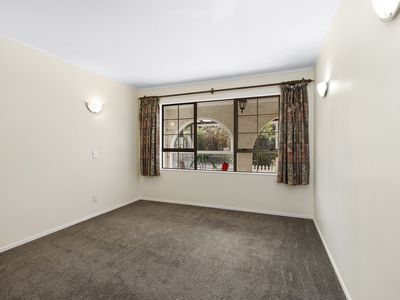 2 / 28 Marlborough Street, Silverstream