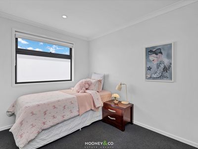 63 Ramlegh Boulevard, Clyde North