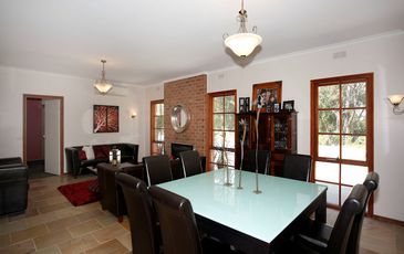 124 Stoney Creek Road, Beaconsfield Upper