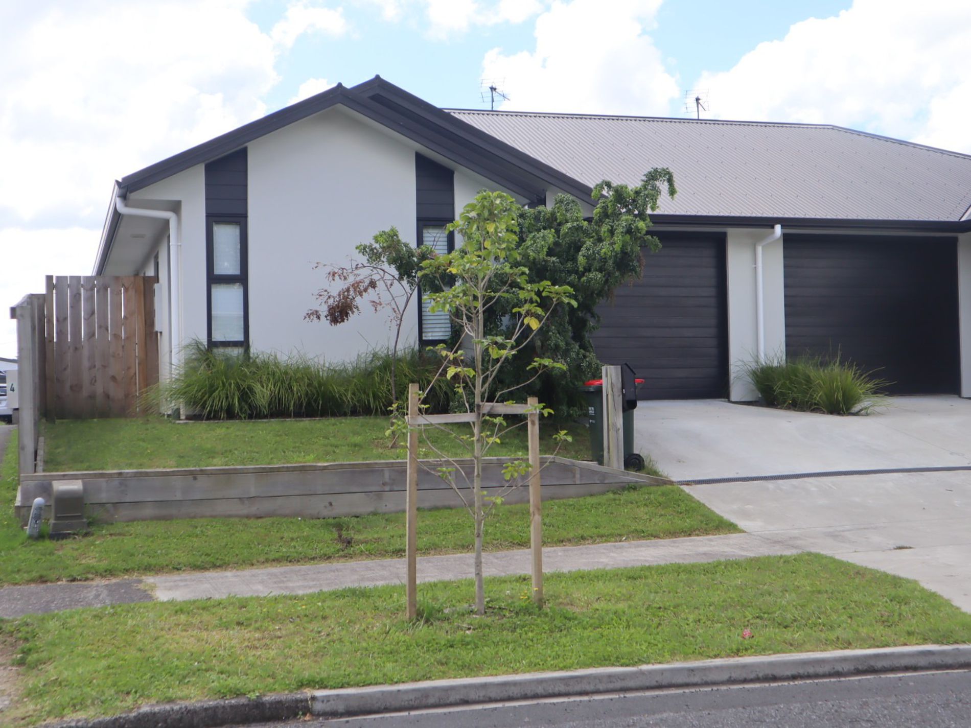 4 / 2 Opal Place, Chartwell