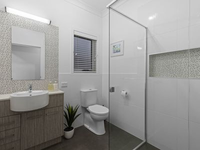 2 Foxwood Circuit, Wakerley