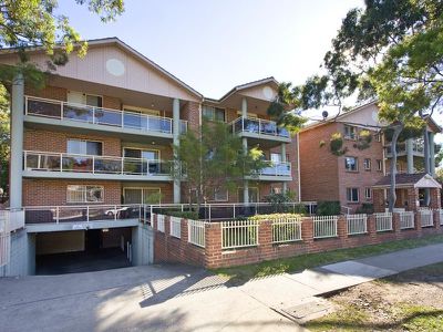 Unit 10 / 6-10 Sir Joseph Banks Street, Bankstown