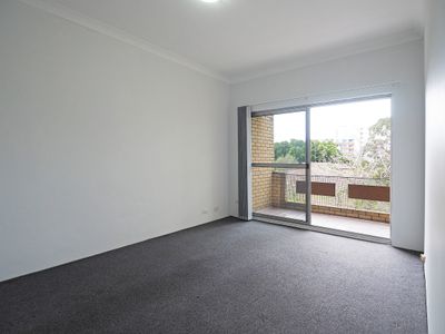 15 / 8-10 King Street, Kogarah