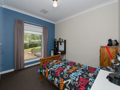 19 Eldridge Drive, Mount Gambier