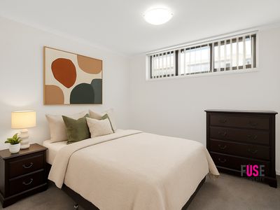 9 / 88 Henderson Road, Crestwood