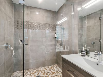 5 Thomas Hunter Lane, Greenhithe