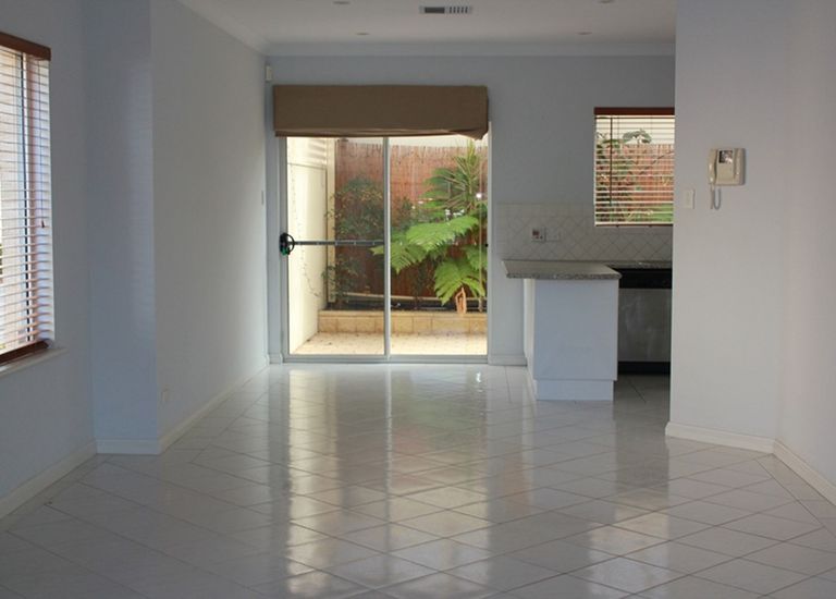 46A Cedar Avenue, Brighton