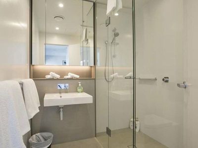 1909 / 6 Ebsworth Street, Zetland