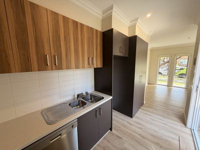 1 / 7 Trewheela Avenue, Manifold Heights