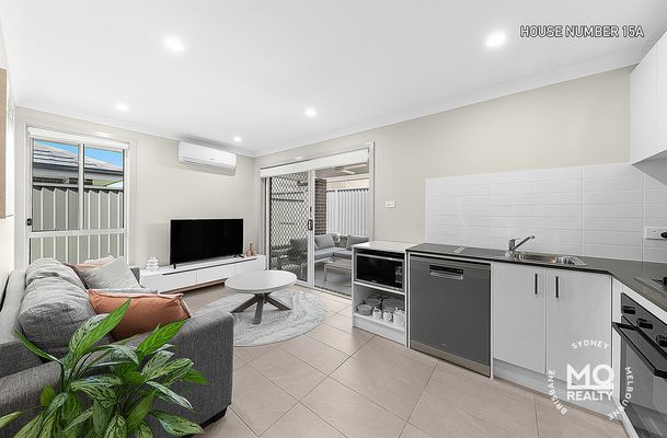 15 Glenelg Avenue, Wadalba