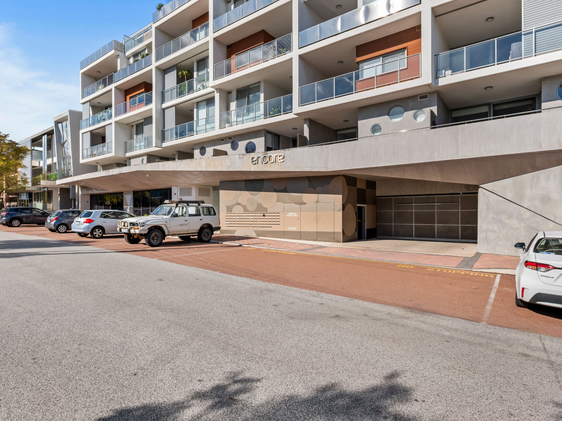 411 / 15 Roydhouse Street, Subiaco