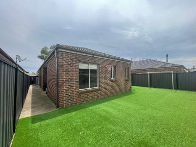 7 Silverleaf Drive, Melton