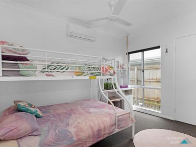 16 Porcupine Way, Mount Peter
