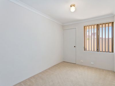 1/26 Ostend Road, Scarborough