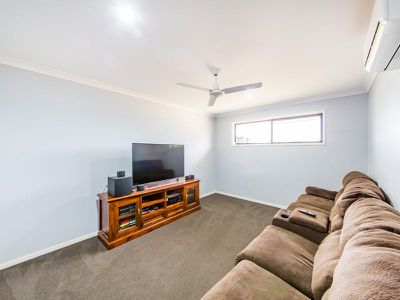 135-137 Premier Drive, Kingaroy
