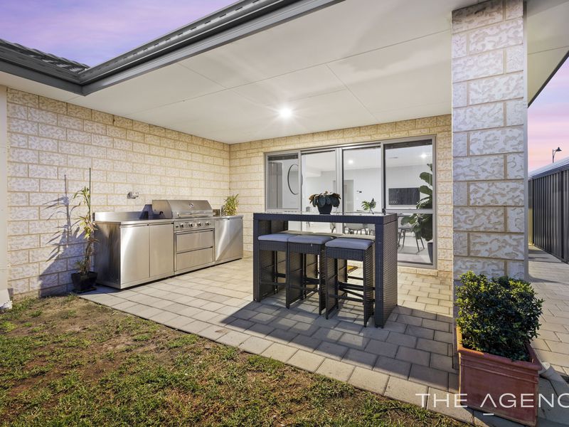 11 Crombie Way, Baldivis