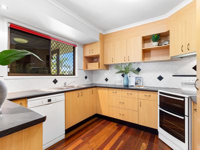 11 Robinia Street, Alexandra Hills