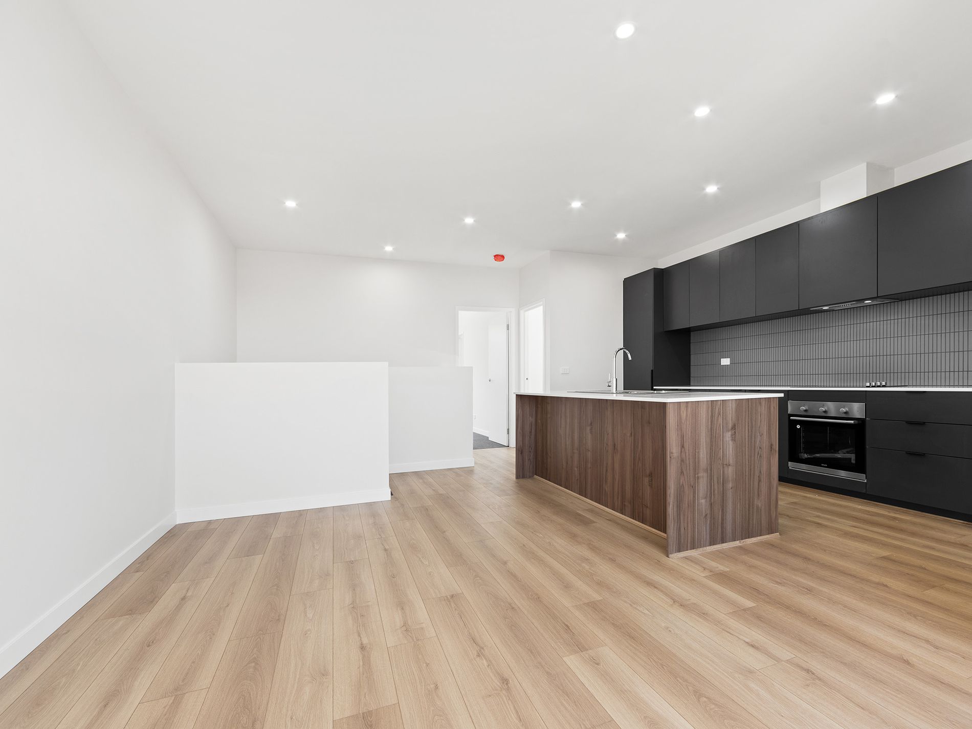 50 Mainview Bvd, Truganina