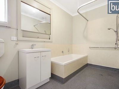 213 High St, Rutherglen