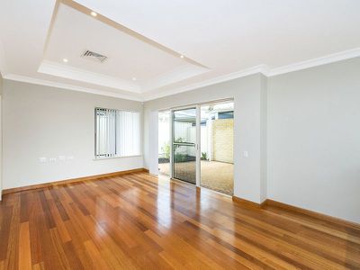 Villa 66 / 55 Alexander Drive, Menora