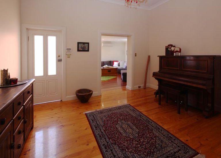 3 Albert Street, Glenelg East