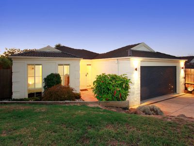 40 Eureka Crescent, Narre Warren South