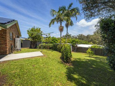 4 Turpentine Avenue, Sandy Beach