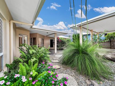 33 Eugenia Crescent, Redlynch