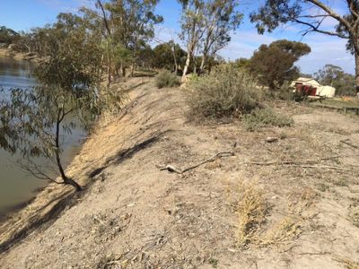 6511 Swan Hill Road, Moulamein