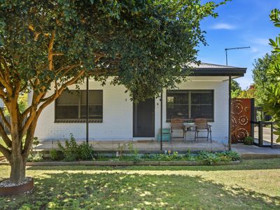 3  North Street, Yea