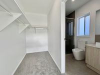 37 Redcomb Drive, Park Ridge