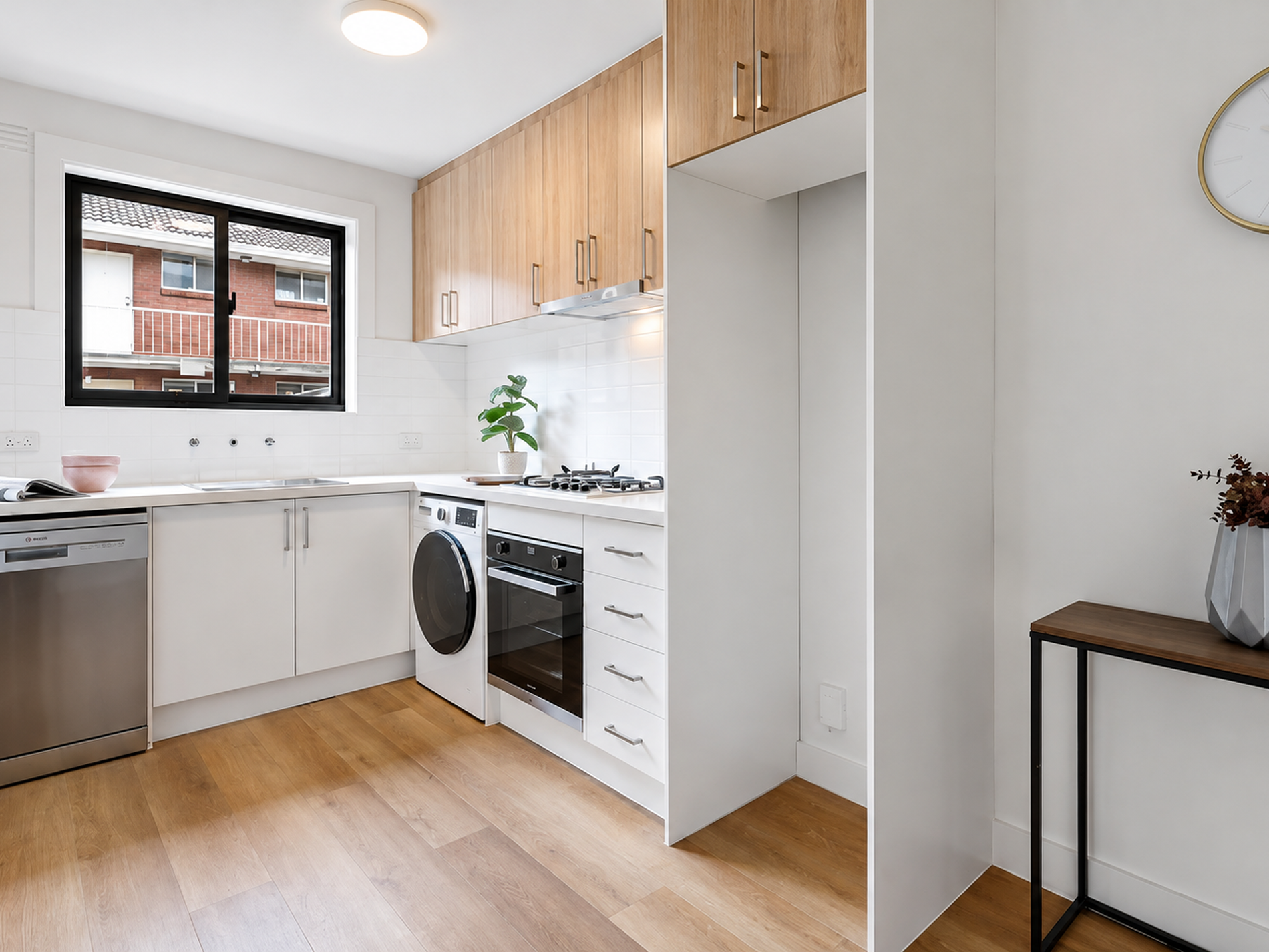 10 / 10 Empire Street, Footscray