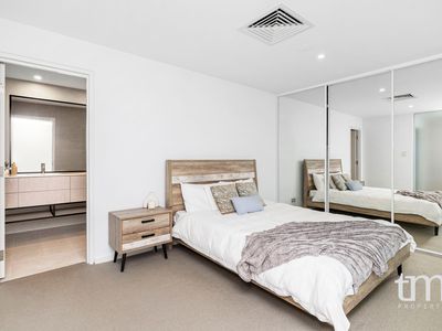 35 / 2 Milyarm Rise, Swanbourne