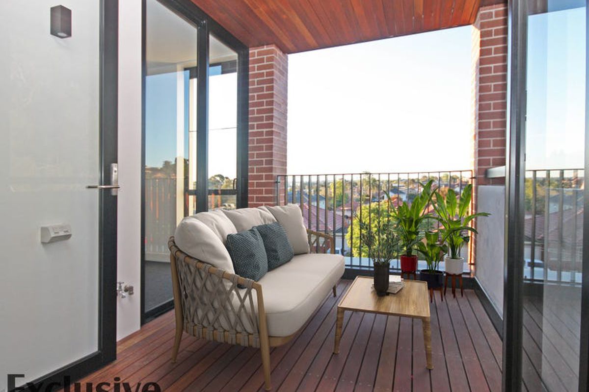 A325 / 3 McKinnon Avenue, Five Dock