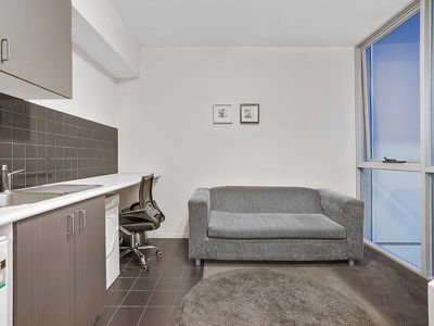 616 / 39 LONSDALE STREET, Melbourne