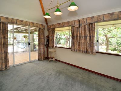 27 Osmetti Drive, Somerville