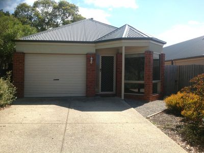 2 / 220 Mt Pleasant Road, Highton