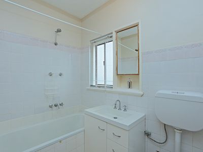 10/29 Hill Street, Perth