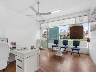 27 The Circle, Altona North