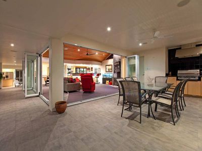 107 Bleasby Road, Eight Mile Plains